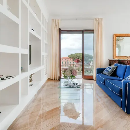 Couette-café Eden 4*