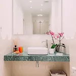 Eden Bed and Breakfast 4*